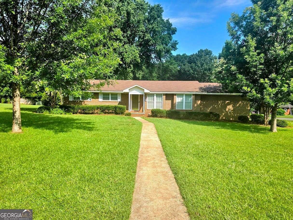 1.5 Acres of Land with Home for Sale in Thomaston, Georgia
