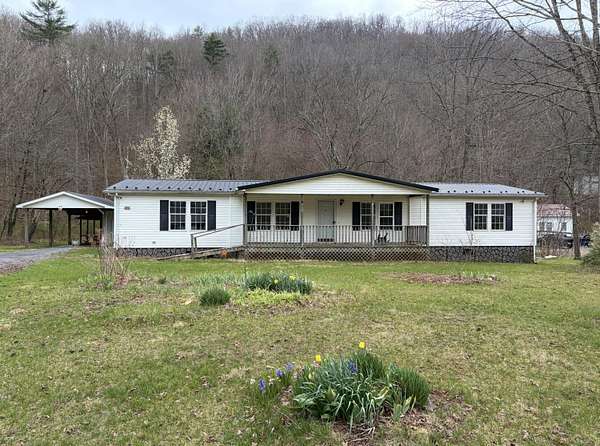 9.43 Acres of Land with Home for Sale in White Sulphur Springs, West Virginia