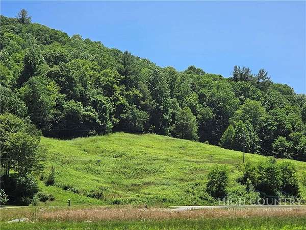 6 Acres of Residential Land for Sale in Elk Park, North Carolina