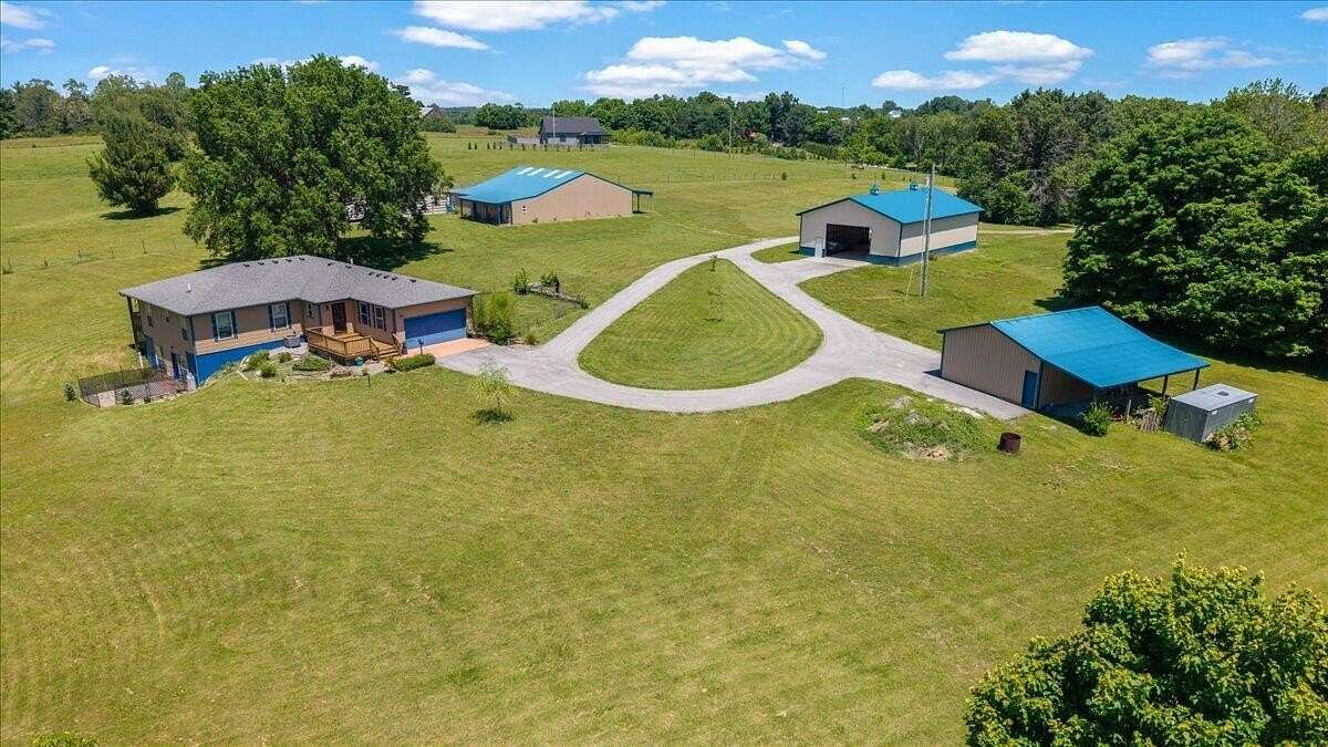 15 Acres of Land with Home for Sale in Stamping Ground, Kentucky