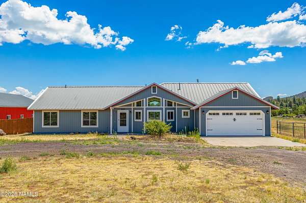 2.5 Acres of Land with Home for Sale in Flagstaff, Arizona