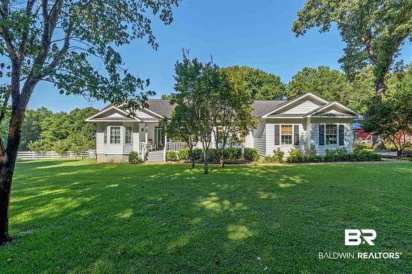 15 Acres of Land with Home for Sale in Bay Minette, Alabama
