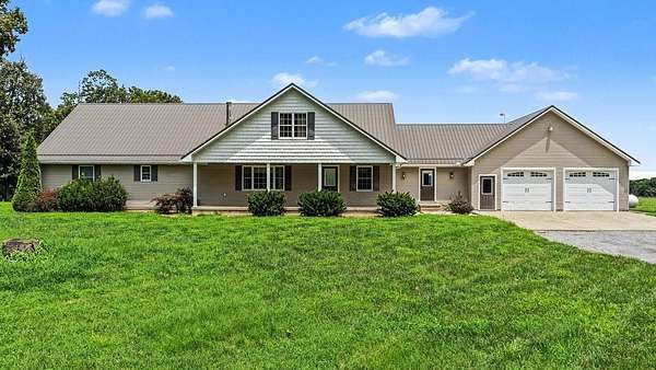 64.8 Acres of Agricultural Land with Home for Sale in Fredonia, Kentucky
