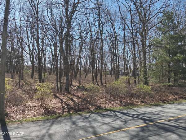 0.82 Acres of Residential Land for Sale in Hawley, Pennsylvania