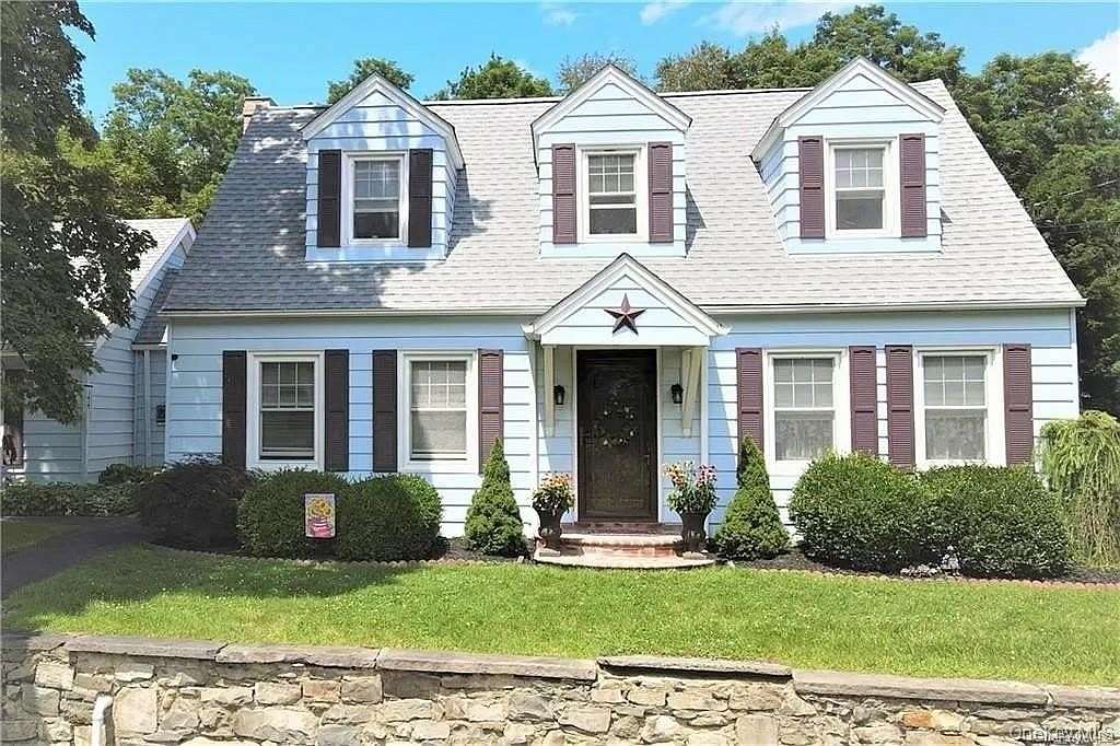 1.6 Acres of Land with Home for Sale in Marlboro, New York