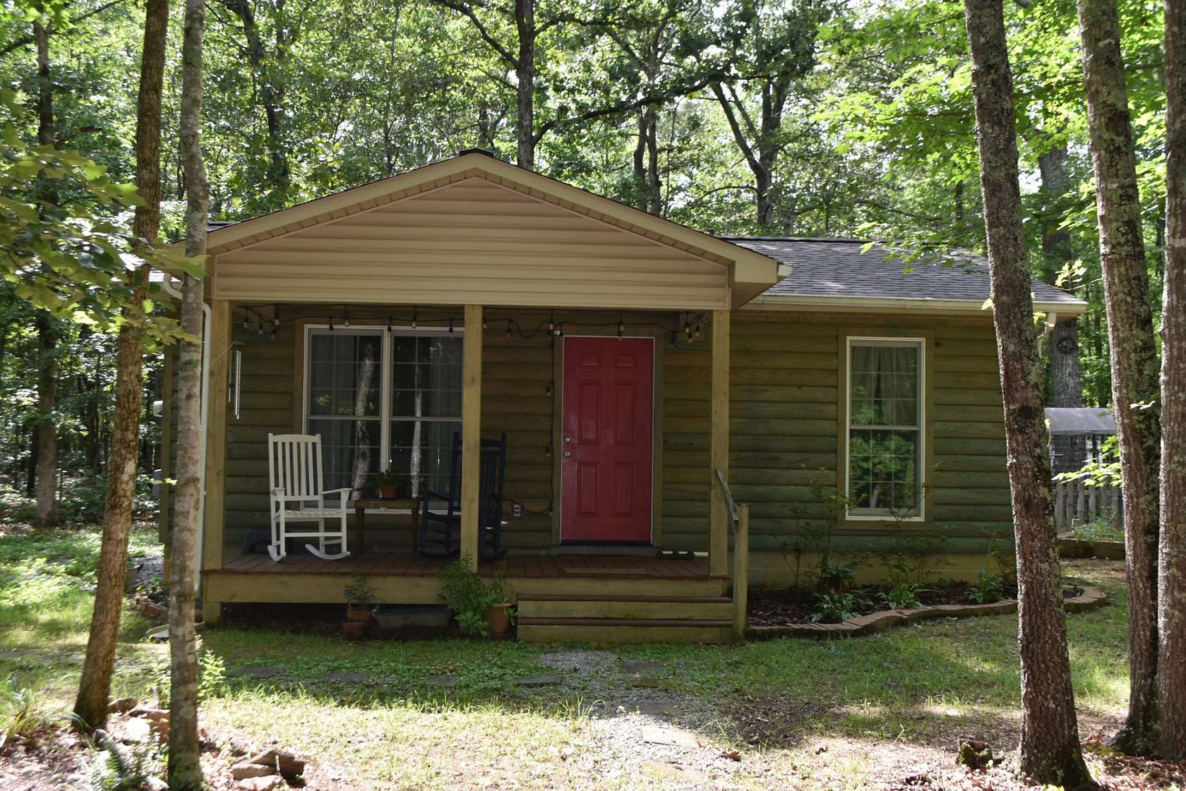 2.5 Acres of Land with Home for Sale in Taft, Tennessee