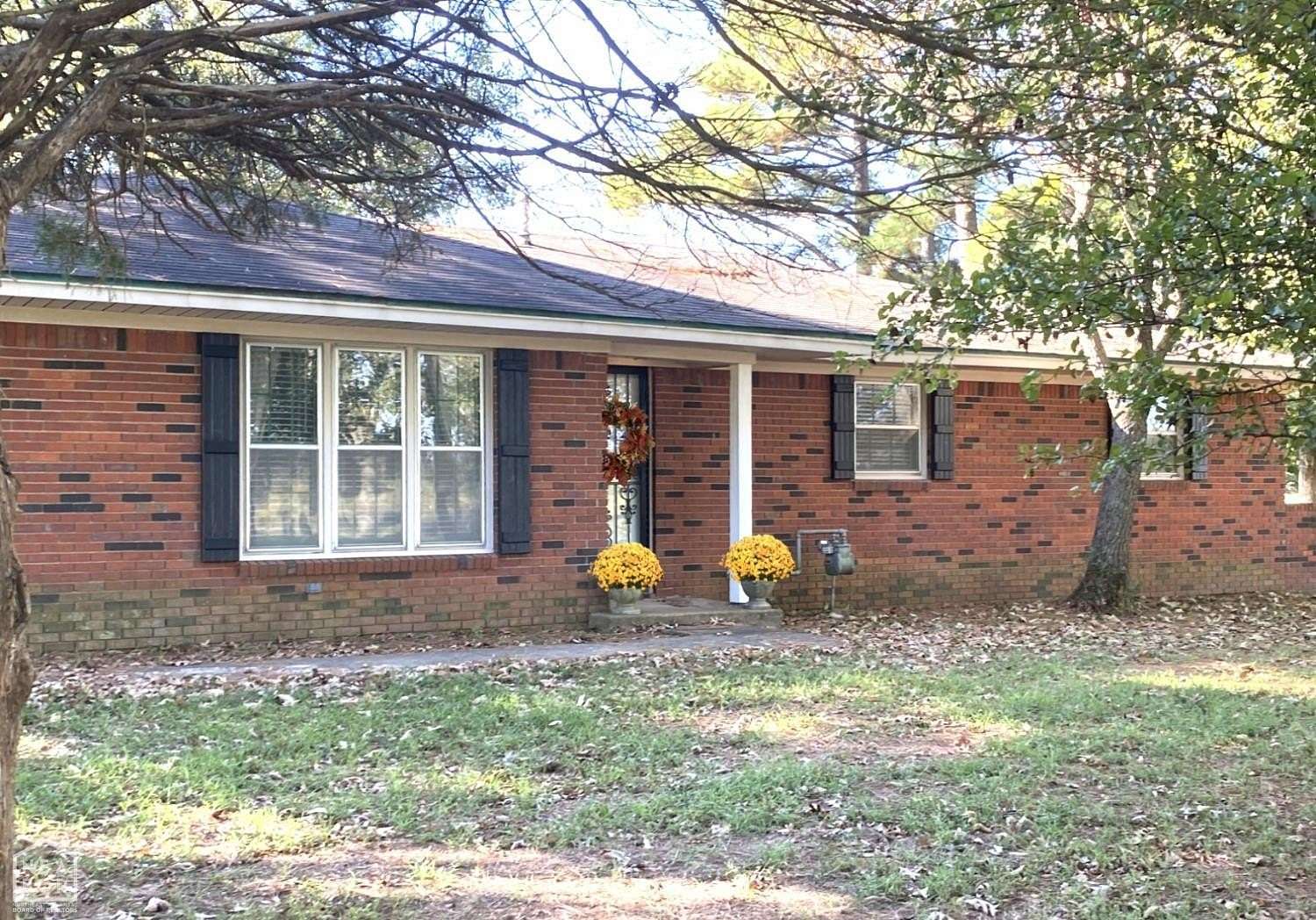 3.18 Acres of Land with Home for Sale in Jonesboro, Arkansas
