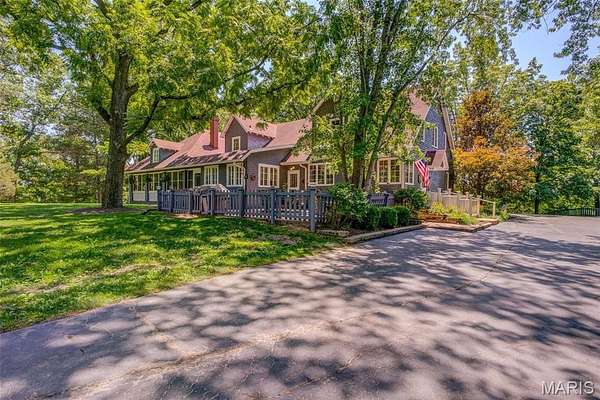 13.6 Acres of Land with Home for Sale in Chesterfield, Missouri
