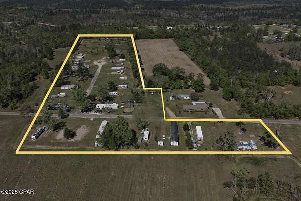 10 Acres of Improved Residential Land for Sale in Marianna, Florida