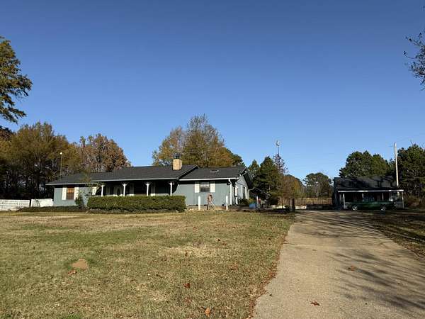 12 Acres of Land with Home for Sale in Longview, Texas