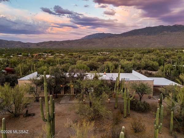 4.7 Acres of Land with Home for Sale in Tucson, Arizona