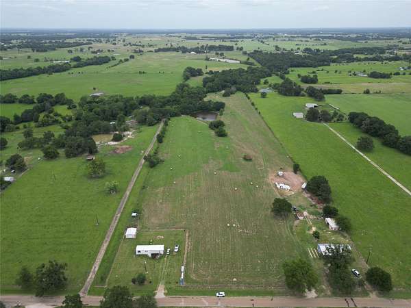 28 Acres of Land for Sale in Mabank, Texas
