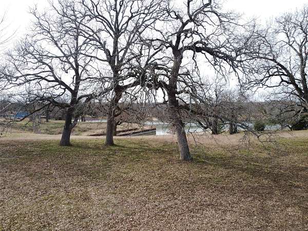 2.5 Acres of Residential Land for Sale in Streetman, Texas
