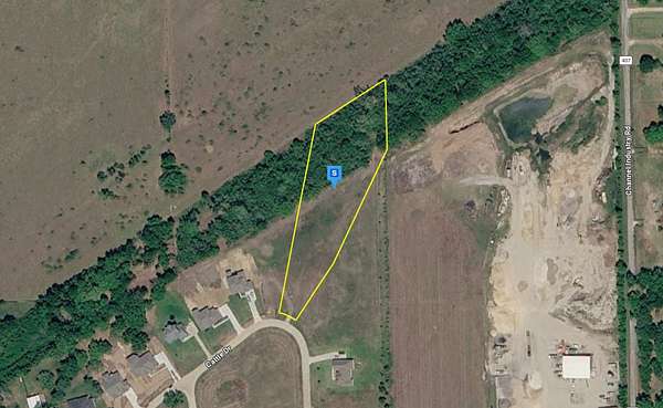 2.32 Acres of Residential Land for Sale in Bay City, Texas