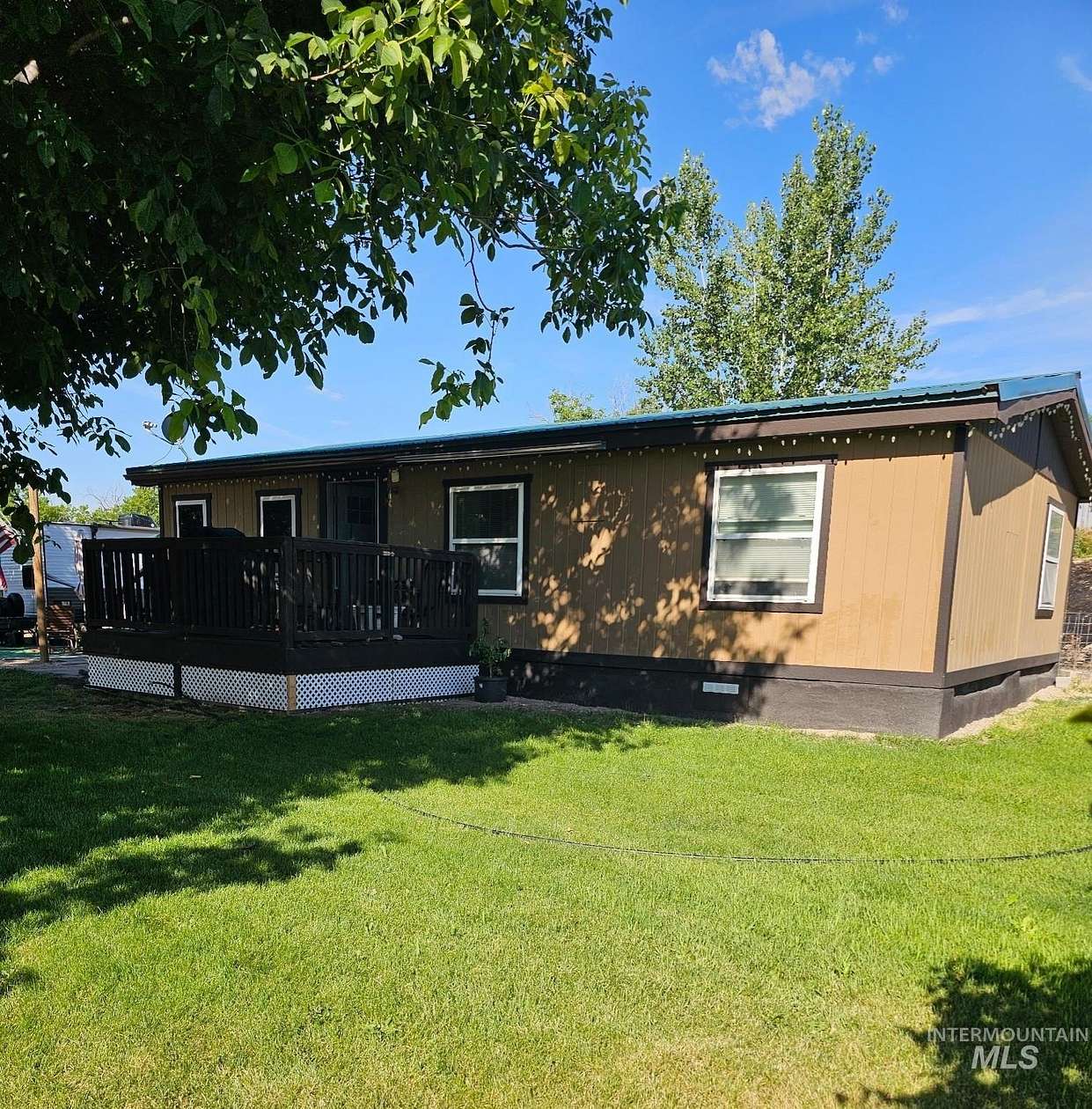 5.2 Acres of Land with Home for Sale in Payette, Idaho