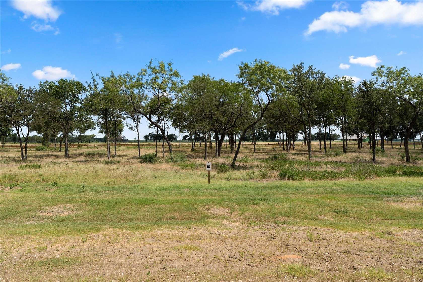 1 Acre of Residential Land for Sale in Richland, Texas