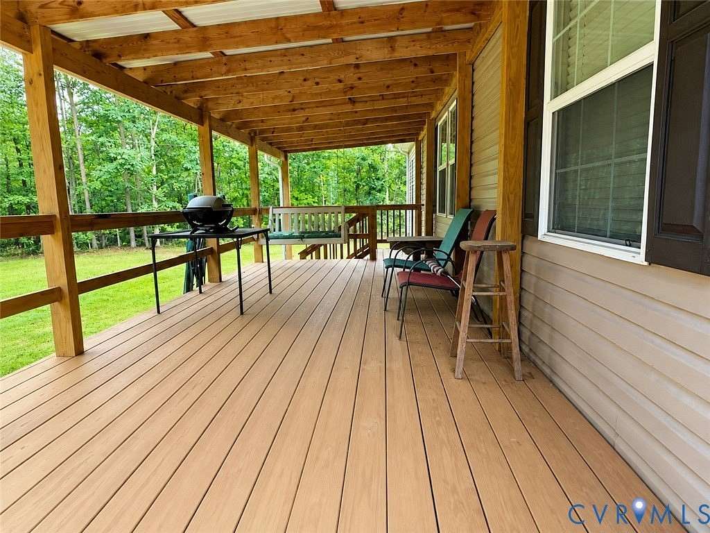 7 Acres of Land with Home for Sale in Prospect, Virginia