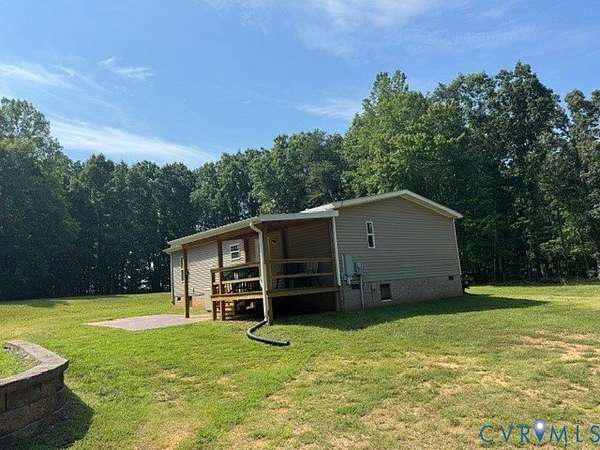 7 Acres of Land with Home for Sale in Prospect, Virginia