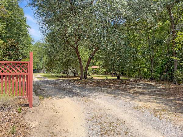 8 Acres of Land with Home for Sale in Cottageville, South Carolina