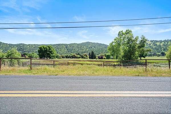 2.4 Acres of Residential Land for Sale in Springville, California