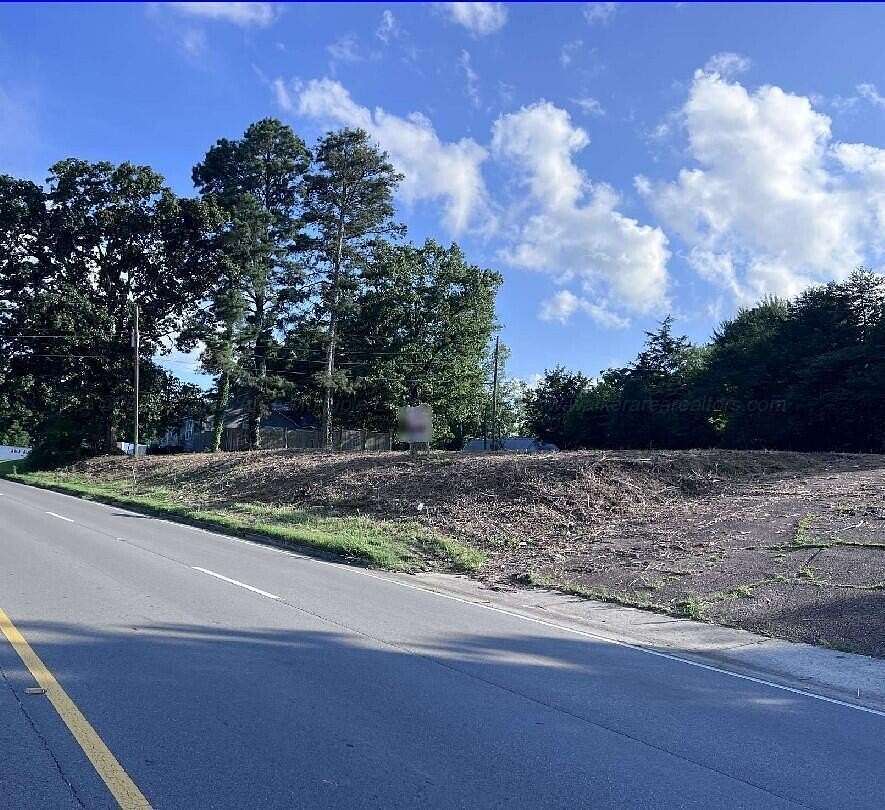 0.59 Acres of Commercial Land for Sale in Haleyville, Alabama