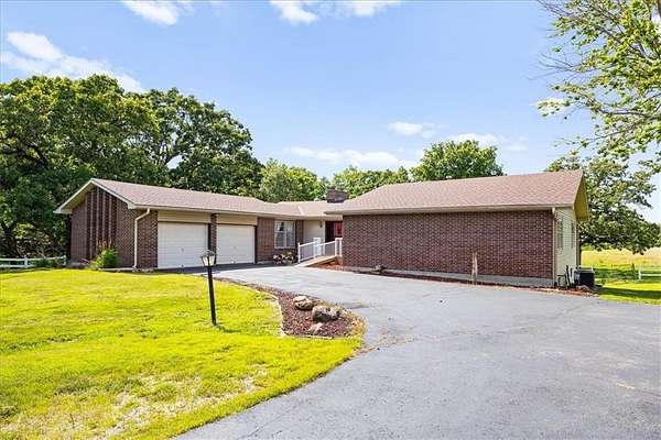8.4 Acres of Land with Home for Sale in Bonner Springs, Kansas