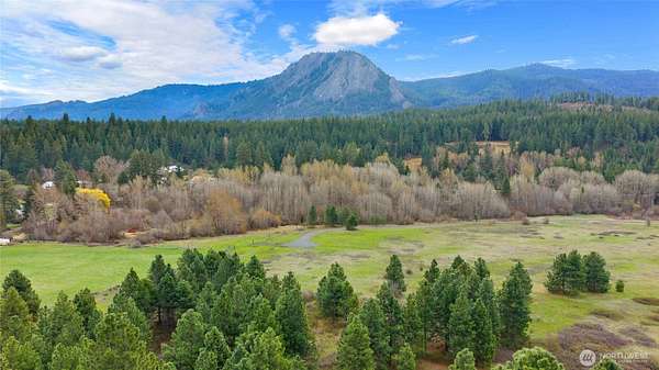 11 Acres of Land for Sale in Cle Elum, Washington