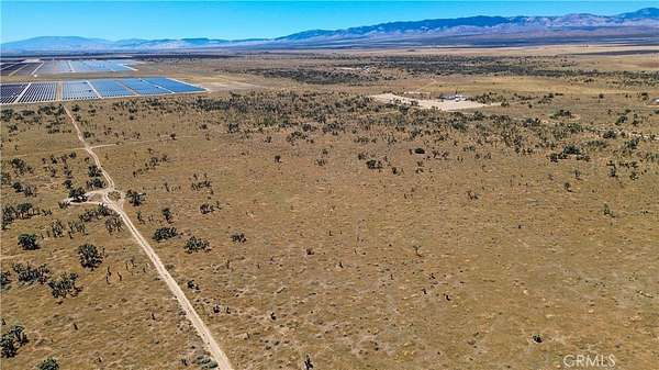 20 Acres of Land for Sale in Fairmont, California