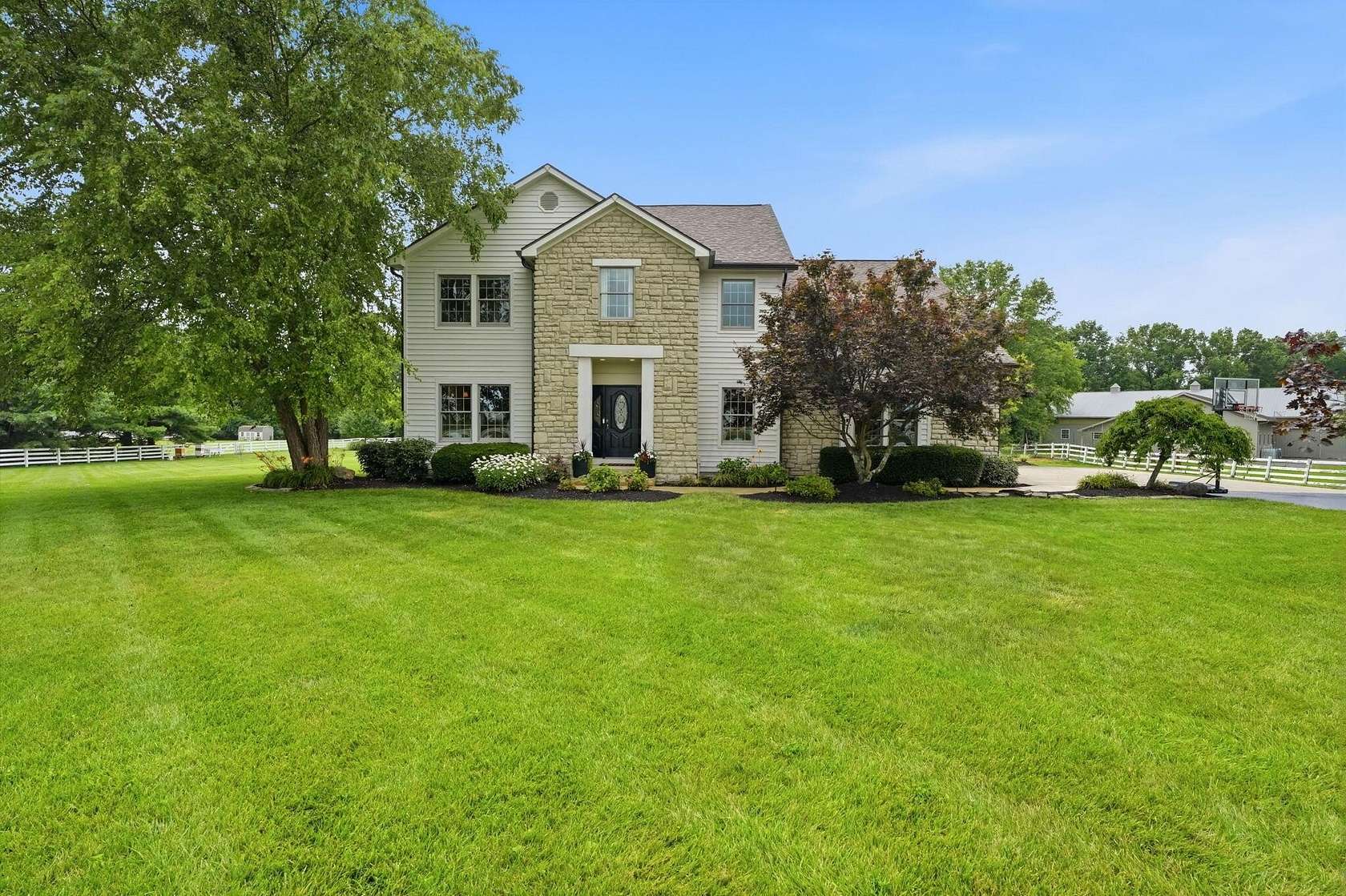 4.4 Acres of Land with Home for Sale in Blacklick, Ohio