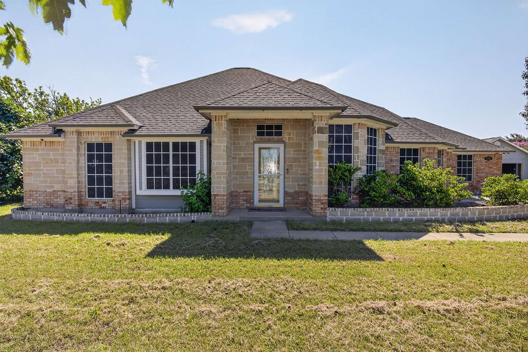 2.33 Acres of Land with Home for Sale in Waxahachie, Texas