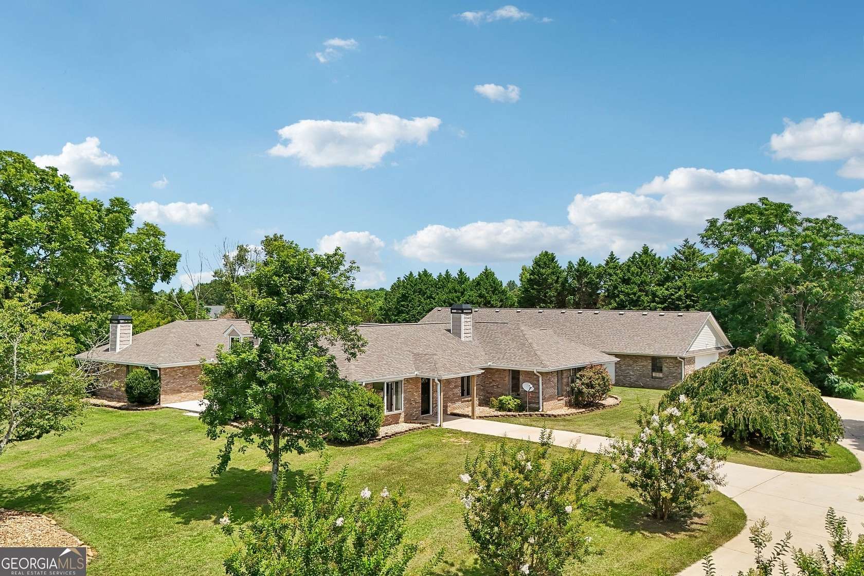 2.5 Acres of Land with Home for Sale in Concord, Georgia