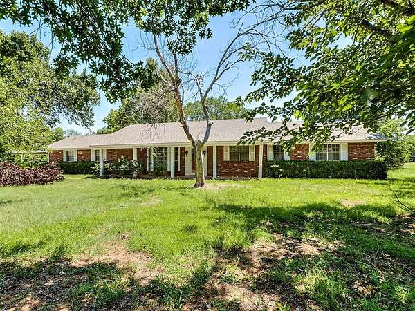 2.66 Acres of Land with Home for Sale in Edmond, Oklahoma