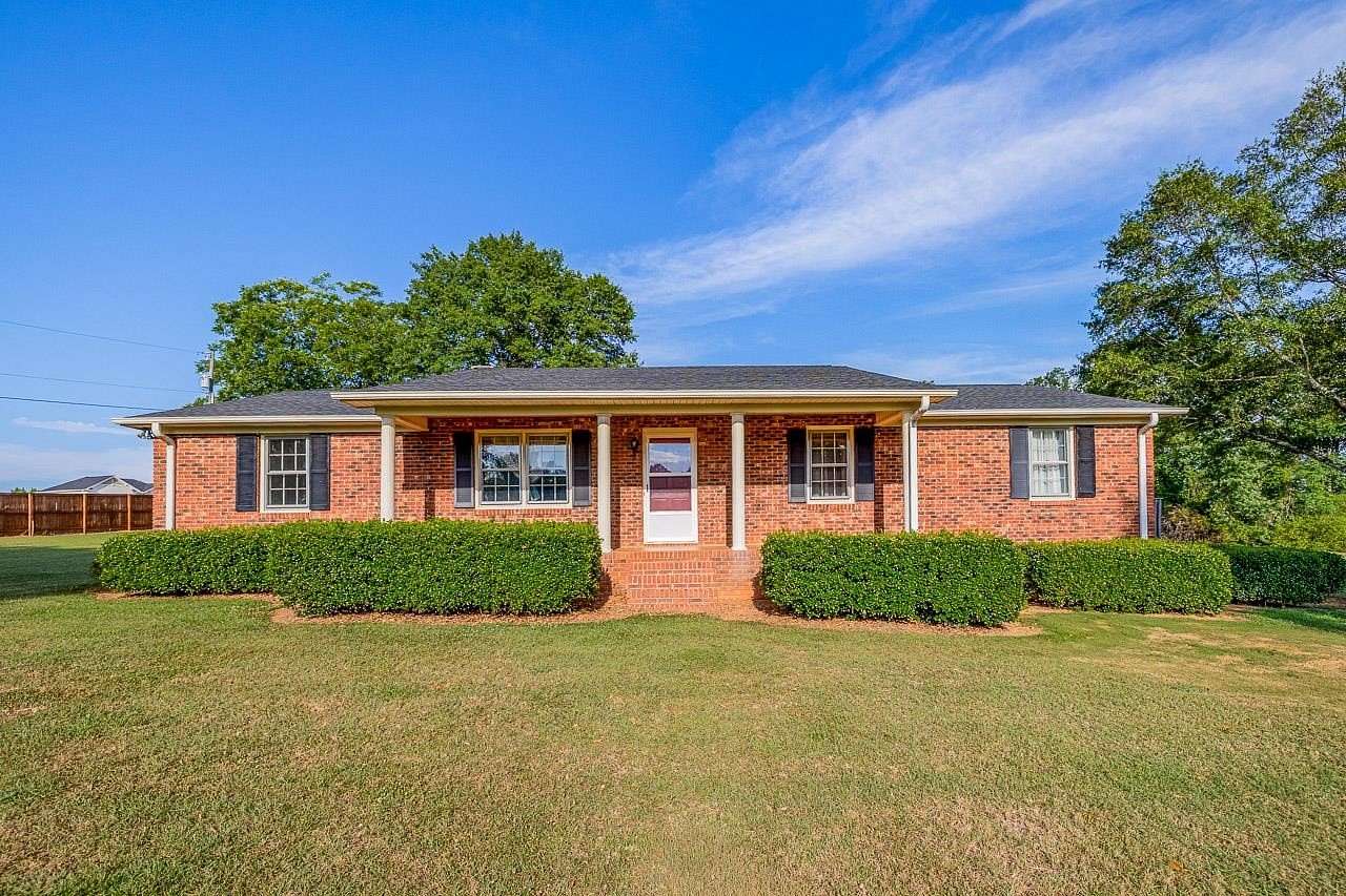 2.5 Acres of Land with Home for Sale in Spartanburg, South Carolina