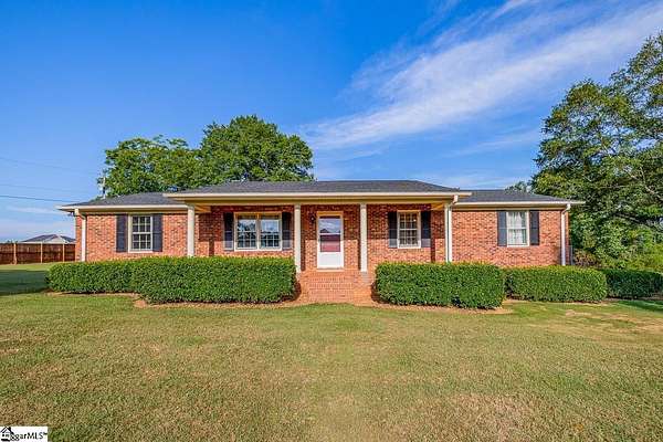 2.5 Acres of Land with Home for Sale in Spartanburg, South Carolina
