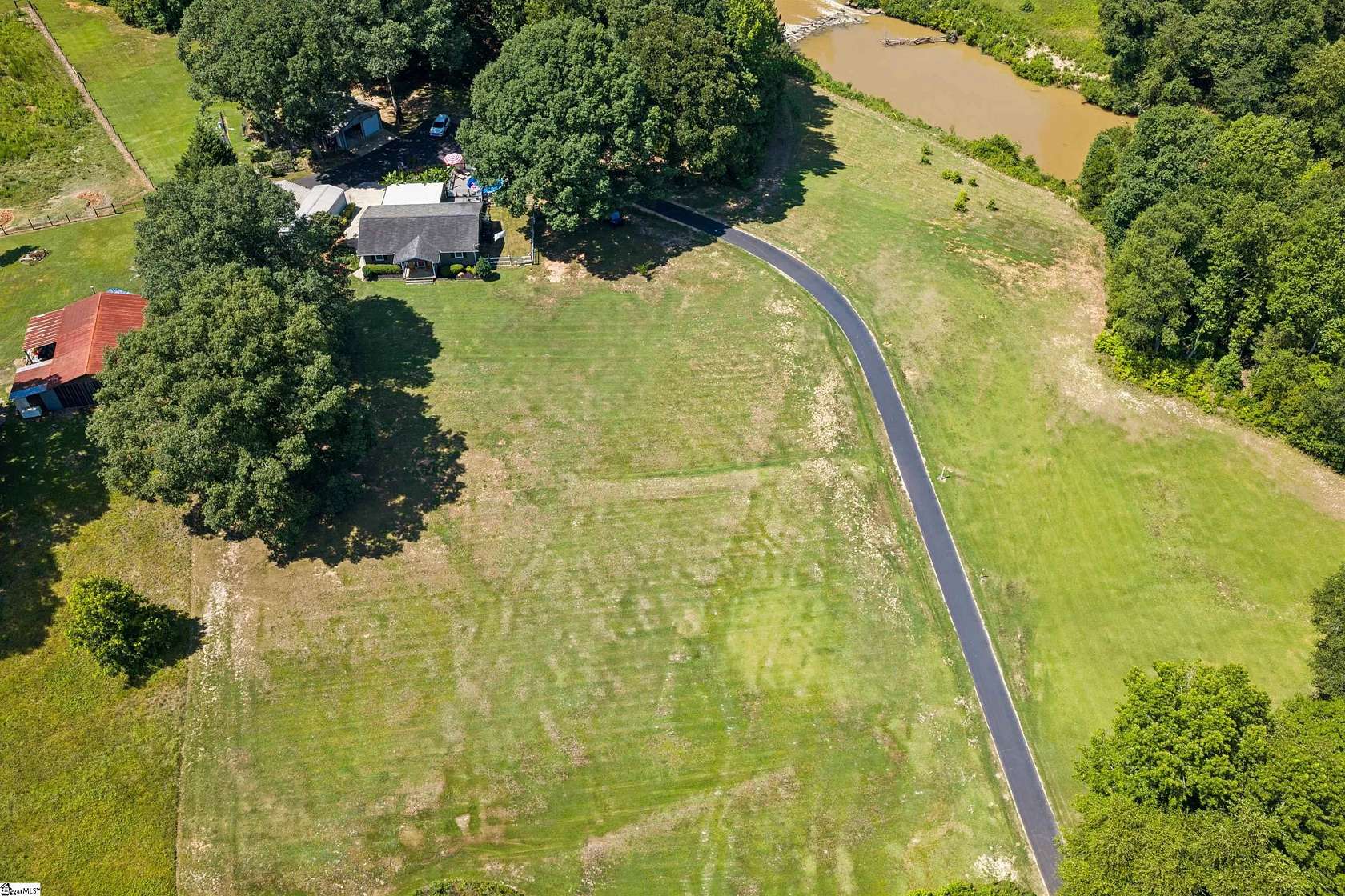 10.1 Acres of Land with Home for Sale in Woodruff, South Carolina