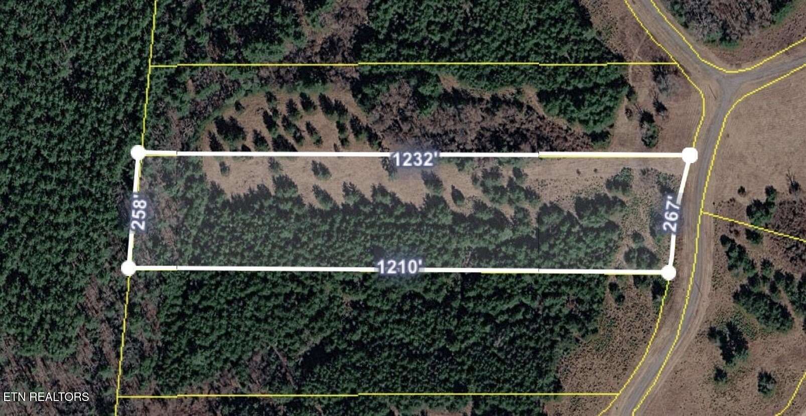 7.44 Acres of Residential Land for Sale in Deer Lodge, Tennessee
