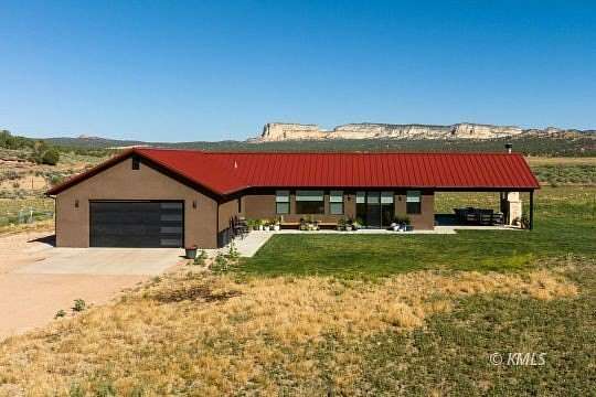 10.7 Acres of Land with Home for Sale in Kanab, Utah