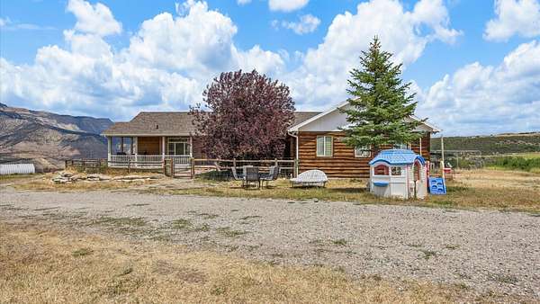 10.9 Acres of Land with Home for Sale in Parachute, Colorado