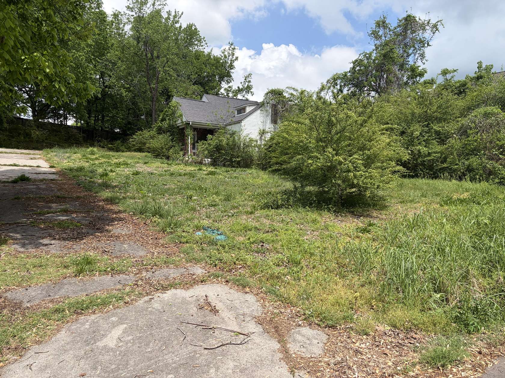 0.41 Acres of Residential Land for Sale in Ashland City, Tennessee