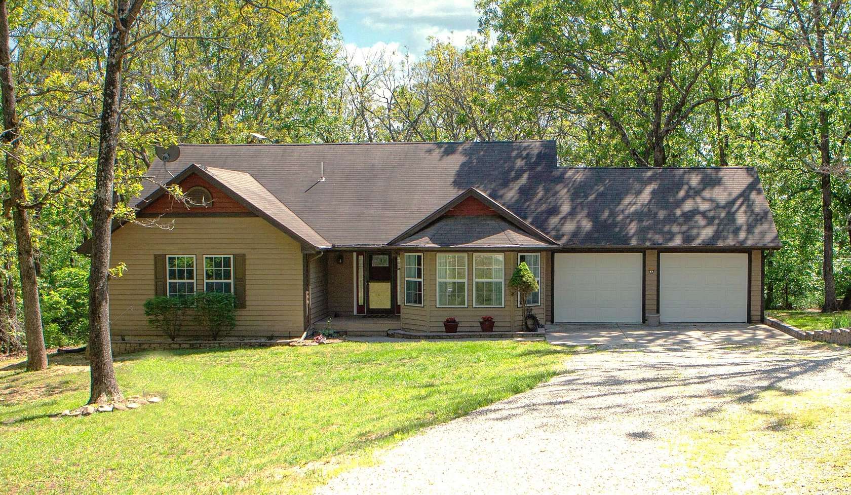 3.72 Acres of Land with Home for Sale in Marshfield, Missouri