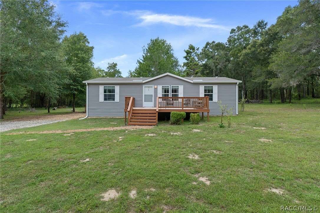 4.59 Acres of Land with Home for Sale in Lecanto, Florida