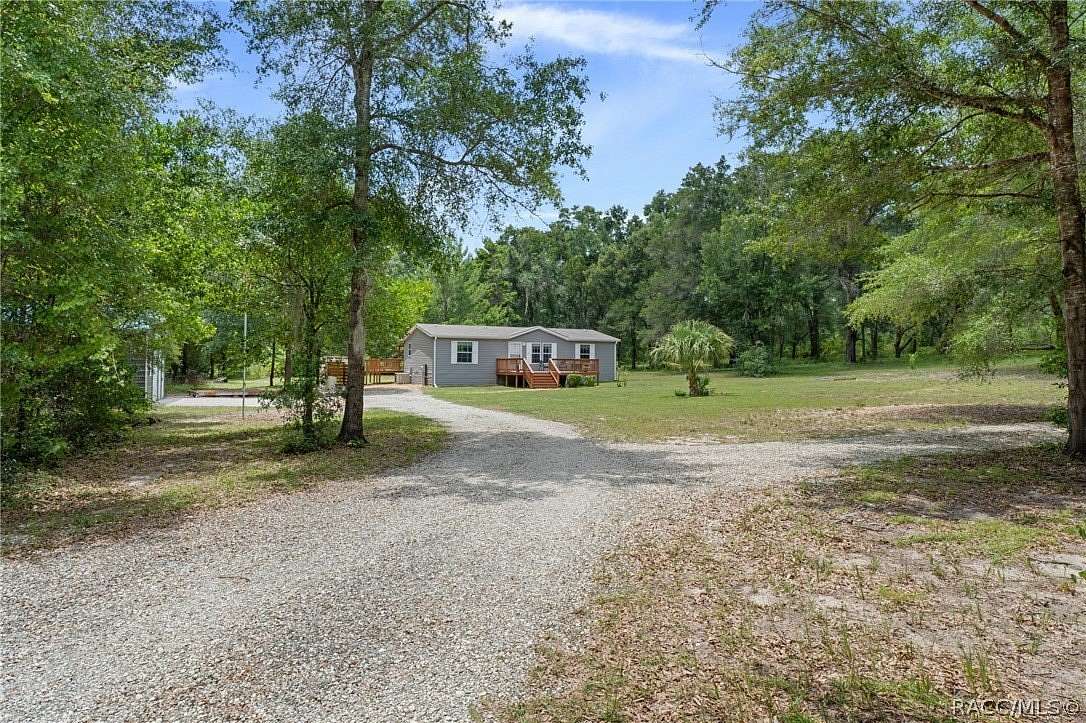 4.59 Acres of Land with Home for Sale in Lecanto, Florida