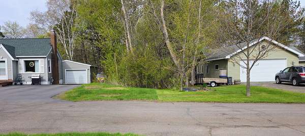 0.05 Acres of Residential Land for Sale in Duluth, Minnesota