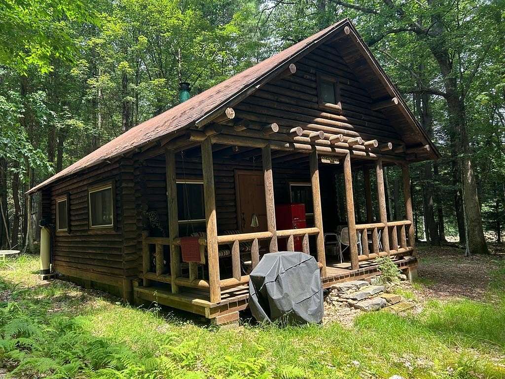 2.89 Acres of Land with Home for Sale in Leeper, Pennsylvania