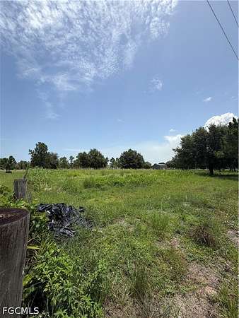 1.25 Acres of Residential Land for Sale in LaBelle, Florida