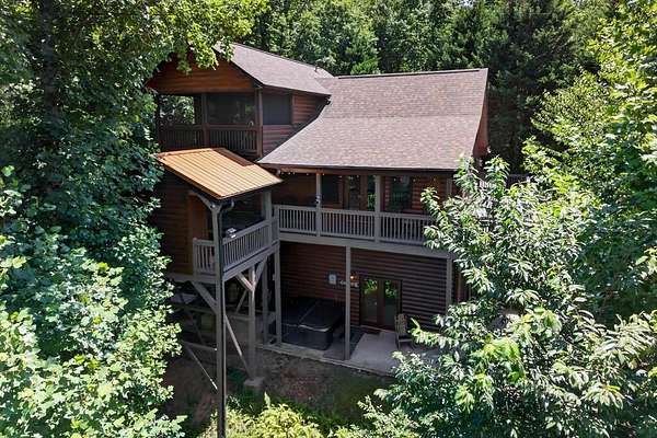 1.52 Acres of Land with Home for Sale in Blue Ridge, Georgia