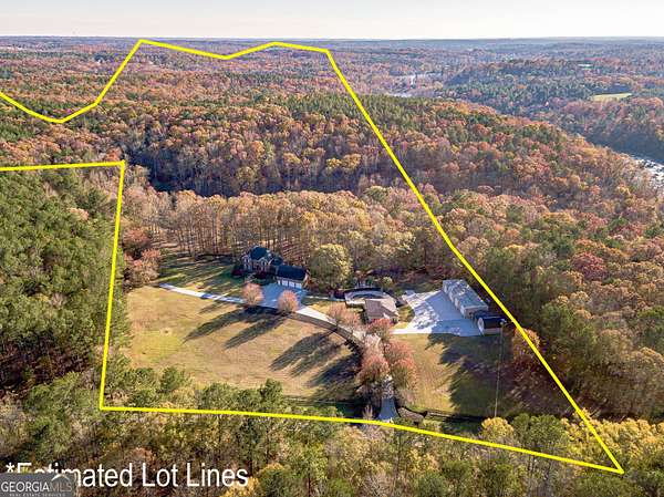 158 Acres of Recreational Land with Home for Sale in Covington, Georgia