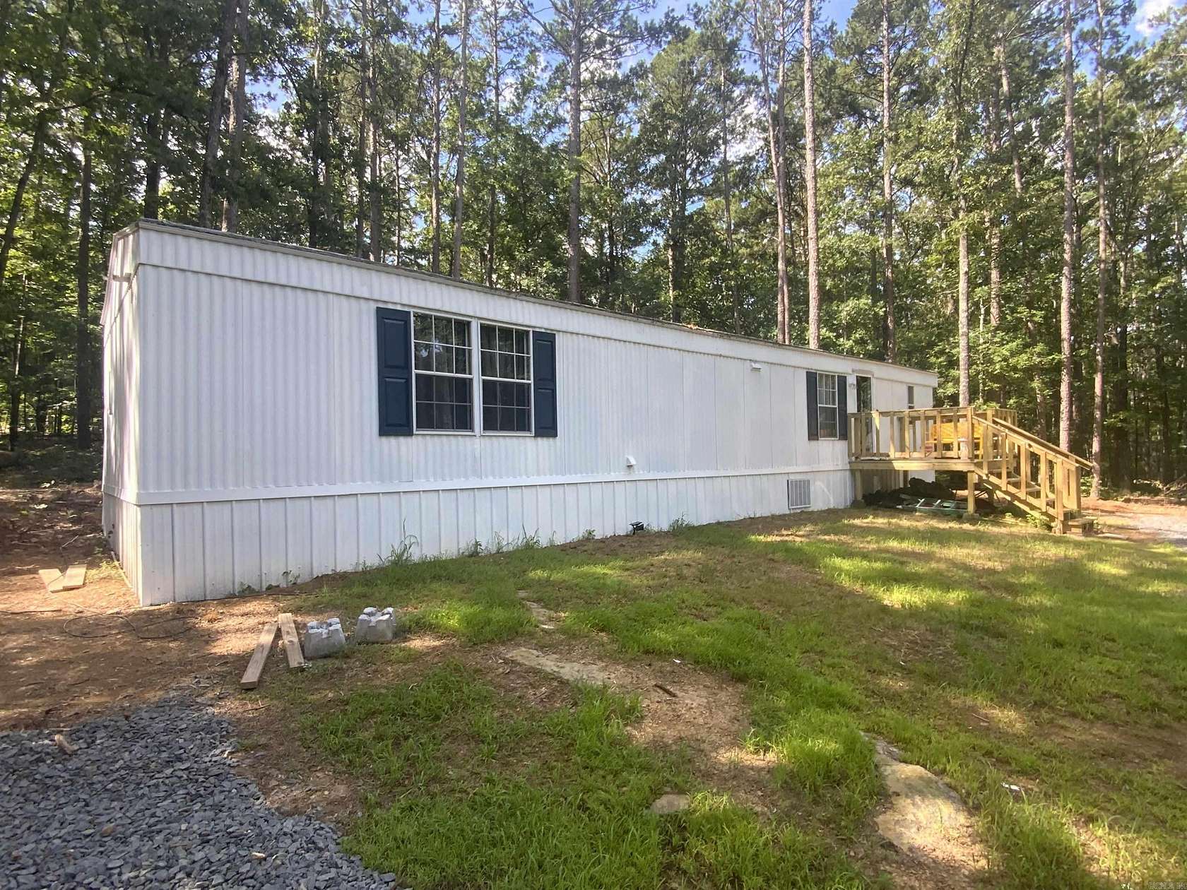 2.65 Acres of Land with Home for Sale in Greers Ferry, Arkansas