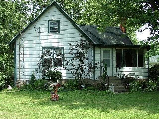 40 Acres of Land with Home for Sale in Garden Prairie, Illinois