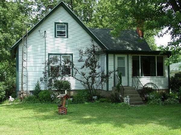40 Acres of Land with Home for Sale in Garden Prairie, Illinois